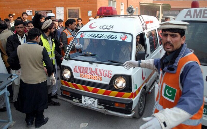 Pakistanda qatarlar toqquşdu: 36 ölü, 50 yaralı - FOTO/VİDEO (YENİLƏNDİ)