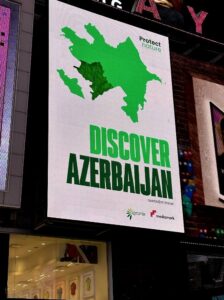 Xankəndi-Laçın yolunda keçirilən aksiyası Nyu-Yorkda nümayiş olundu – FOTOLAR