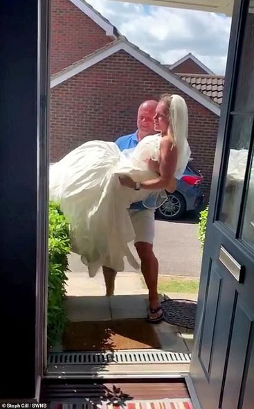 76 kq arıqlayan qadın 18 illik arzusunu gerçəkləşdirdi – FOTO
