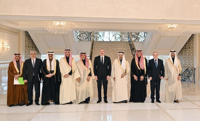 İlham Əliyev Səudiyyə Krallığının investisiya nazirini qəbul etdi - FOTO / YENİLƏNİB