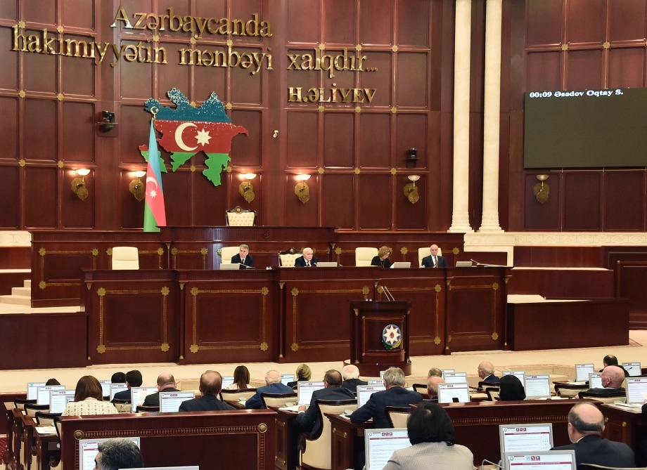 "Gözü yol çəkən" sənədlər: ümid VI çağırışadır - SİYAHI