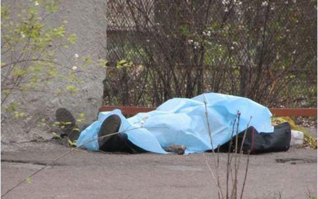 53 yaşlı kişi damdan yıxılıb öldü