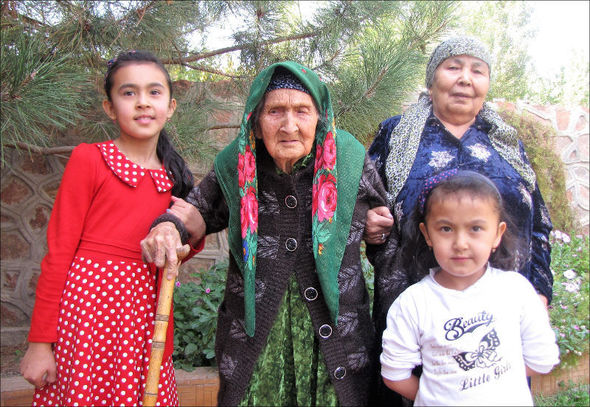 Üç əsri görən dünyanın ən yaşlı qadını ölüb - FOTO