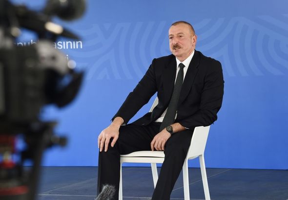 İlham Əliyev və Mehriban Əliyeva Bakıda modul tipli hospitalın açılışında - YENİLƏNİB + FOTO/VİDEO
