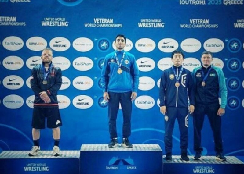 Veteran güləşçilərimiz dünya çempionatında 2 medal QAZANDILAR