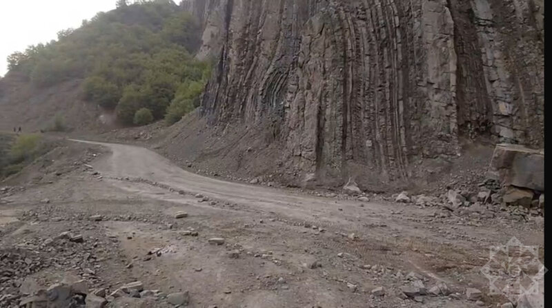 İsmayıllı-Lahıc yolunda uçqun oldu - HƏRƏKƏT DAYANDI
