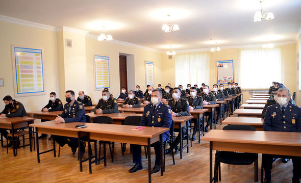 Ali Hərbi Məktəbin kursantları üçün seminar keçirilib - FOTO
