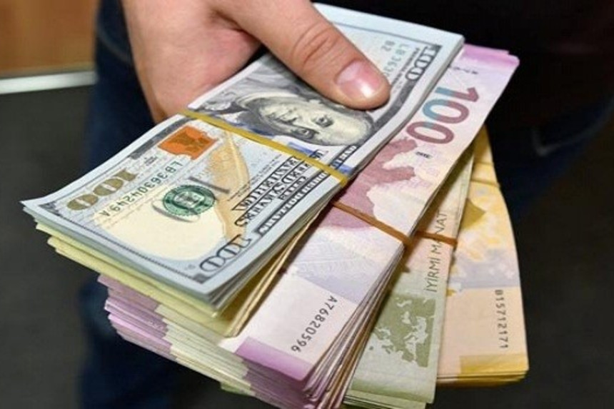 Qanunsuz qum daşıyanlar 4000 manata yaxın cərimələndi