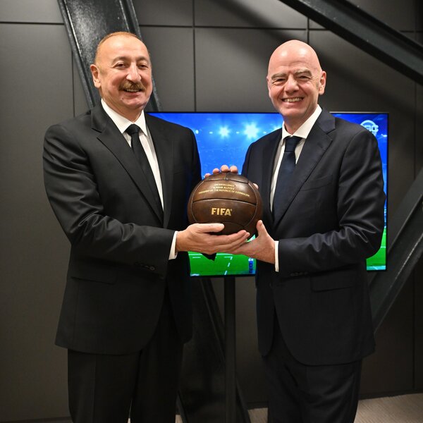 İnfantino İlham Əliyevə təşəkkür etdi - FOTOLAR