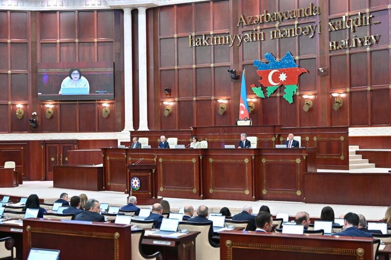 İnsanlarda deputatların belə eybəcər və qeyri-etik açıqlama verə biləcəyinə inam formalaşıb
