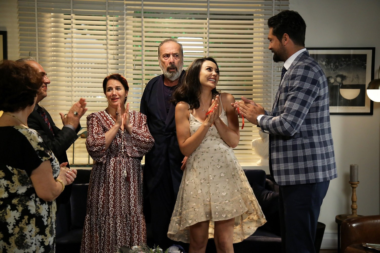 Ruhi Əliyevanın "Ağır Romantik" filmi - Türk mediasında