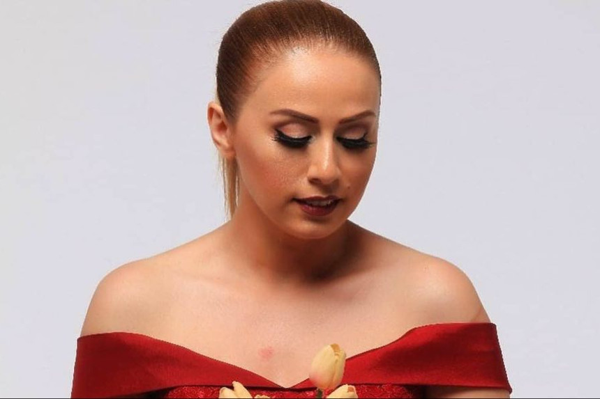 Roza onlara 5 min verdi