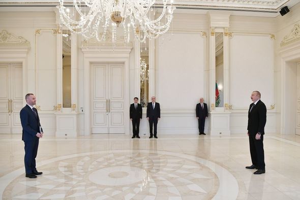 Prezident Polşa səfirinin etimadnaməsini qəbul etdi - YENİLƏNİB + FOTO
