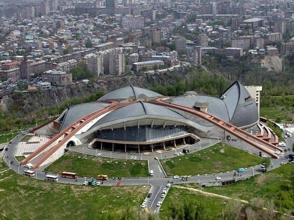 Çempionlar Liqası finalı İrəvanda keçiriləcək