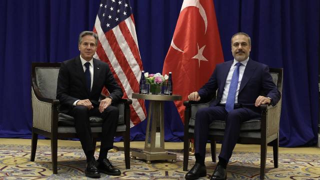 Hakan Fidan amerikalı həmkarı ilə danışıqlar apardı