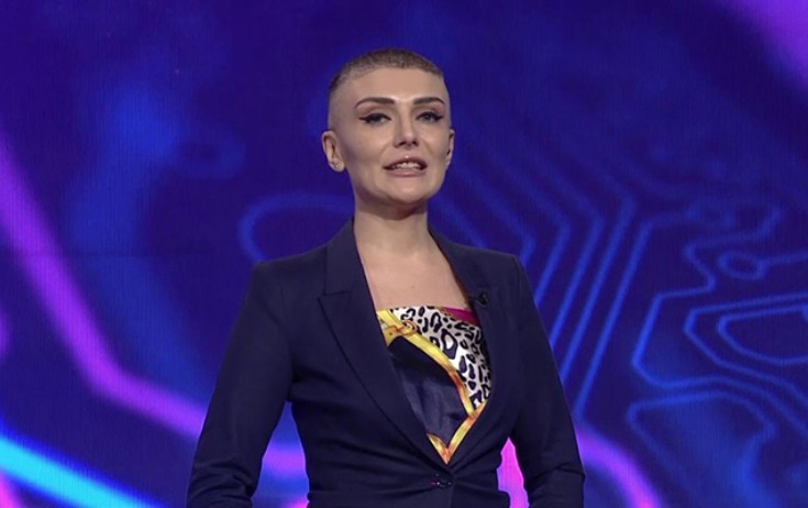 Məşhur aparıcı 'Space TV'də işə başladı - Foto