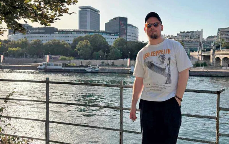 Jurnalist Parisdəki evində ölü tapıldı