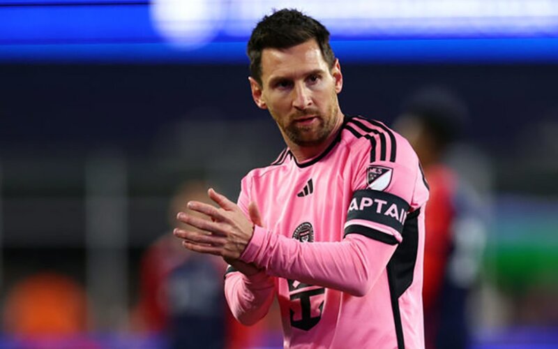 Messi öz rekordunu yenilədi