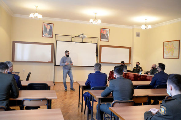 Ali Hərbi Məktəbin kursantları üçün seminar keçirilib - FOTO