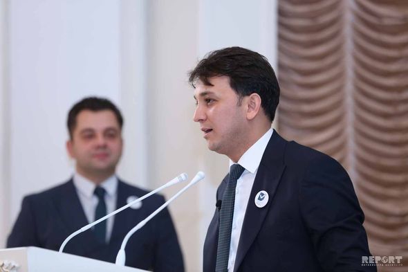 Zaur Darabzadə ilə görüş üçün ayrılan məkana seçicilər sığmadı - FOTO/VİDEO