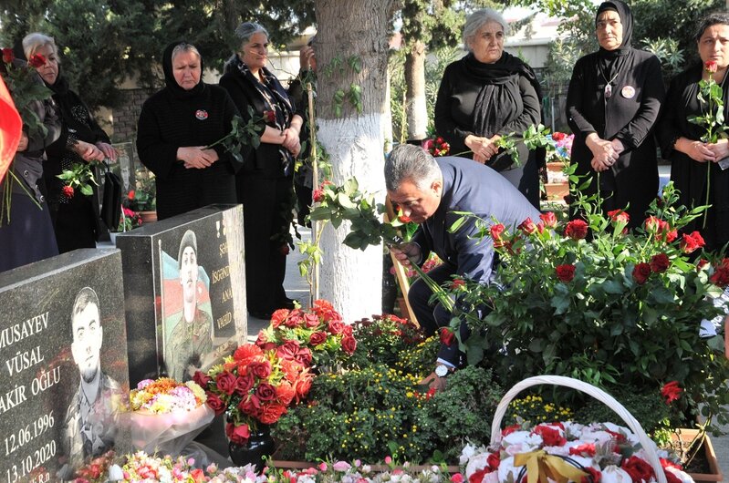 Şəhidlərimiz anım günlərində Abşeron rayonunda yad edilib - FOTOLAR