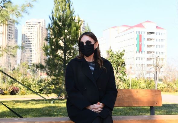 İlham Əliyev və Mehriban Əliyeva Yasamalda parkın açılışında - YENİLƏNİB+FOTO/VİDEO