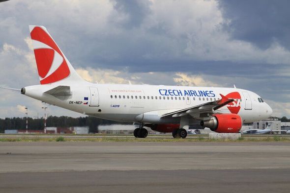 Dünyanın ən qocaman aviaşirkətləri 