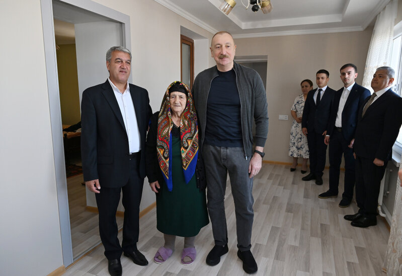 Prezident Şuşaya getdi - Fotolar