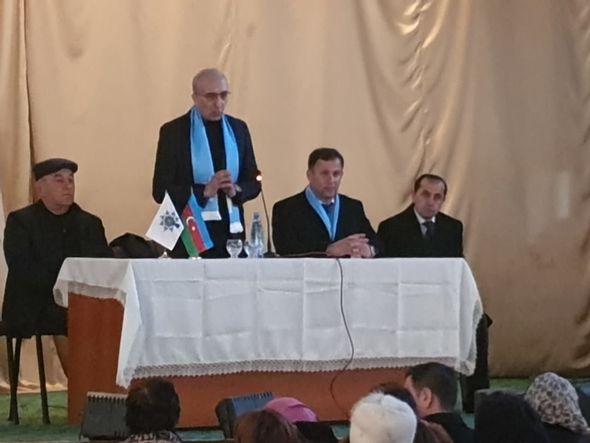 Nizami Səfərov seçiciləri ilə görüşlərini davam etdirir - FOTO