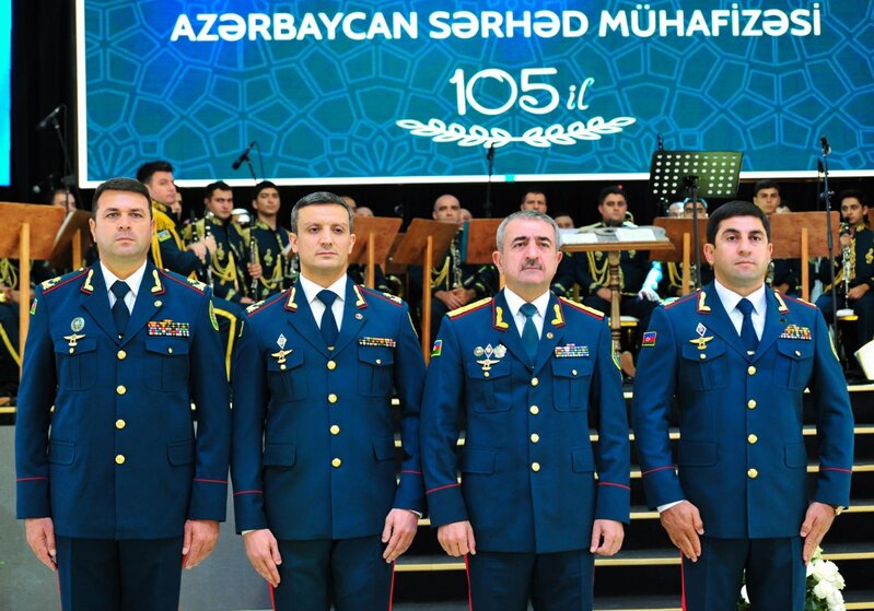 Elçin Quliyev yeni generallara ali hərbi rütbələrini təqdim etdi - FOTOLAR