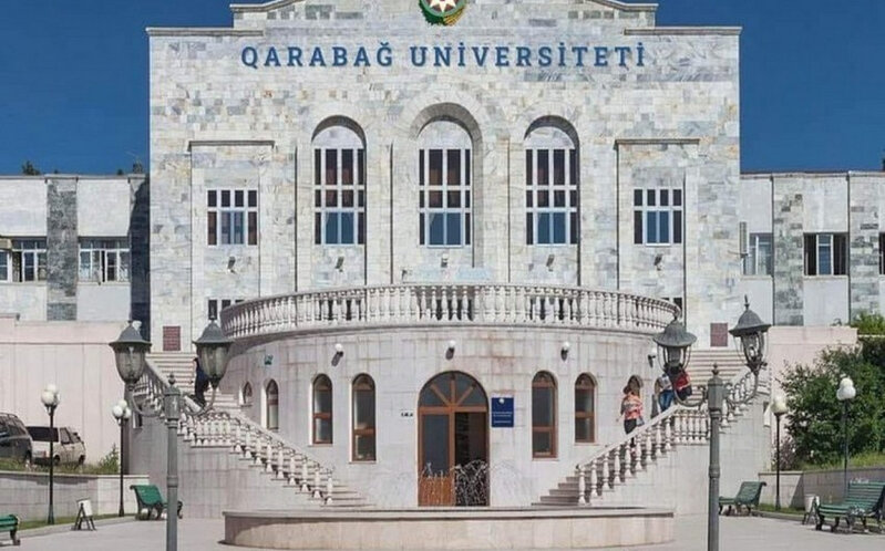 Qarabağ Universitetində ingilis dili üzrə müəllim vakansiyası elan edilib