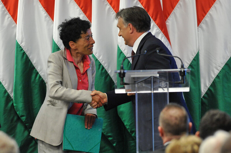 Orbanın çıxışına görə müşaviri İSTEFA VERDİ