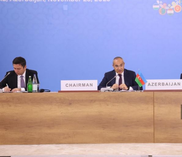 Mikayıl Cabbarov: 'Şərq-Qərb' dəhlizi ilə yük daşımalarında artım var