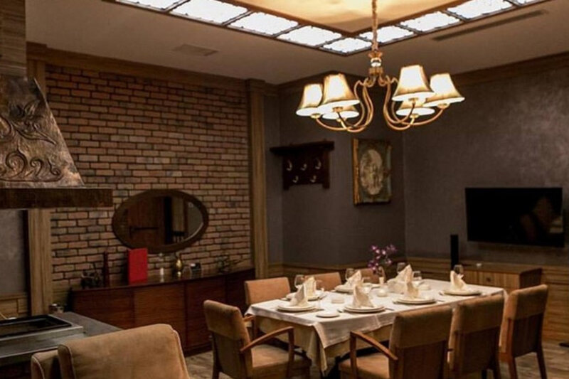 "Manqalüstü" restoranı və "Qala" kafesi cərimələnib - TAM SİYAHI