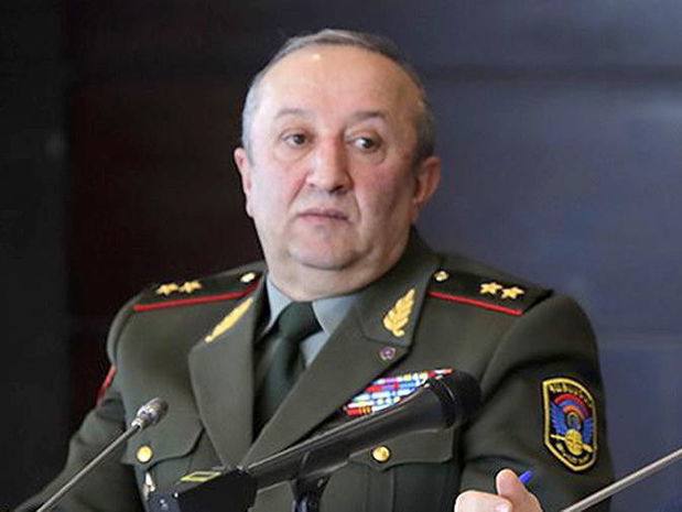 Movses Akopyan: 