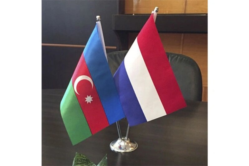 Niderland səfirliyi Azərbaycanı Müstəqilliyin Bərpası Günü münasibətilə təbrik edib