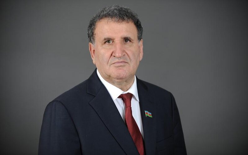 İsa Həbibbəyli deputat mandatından imtina edəcək?