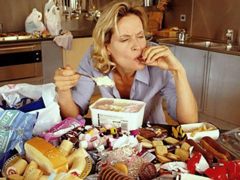 Stress, depressiya halında mətbəxə girməzdən əvvəl...