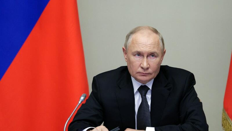 Putin Təhlükəsizlik Şurasının toplantısına qatıldı