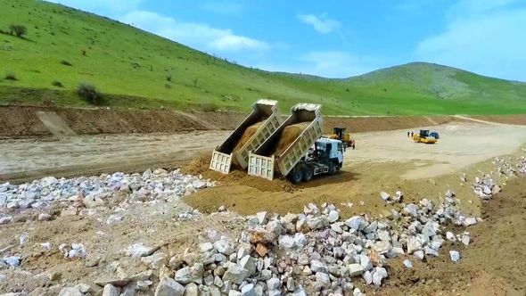 Hadrut-Cəbrayıl-Şükürbəyli avtomobil yolunun tikintisi layihəsi icra olunur - FOTO