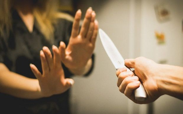 Bakıda kişi sevgilisini öldürdü