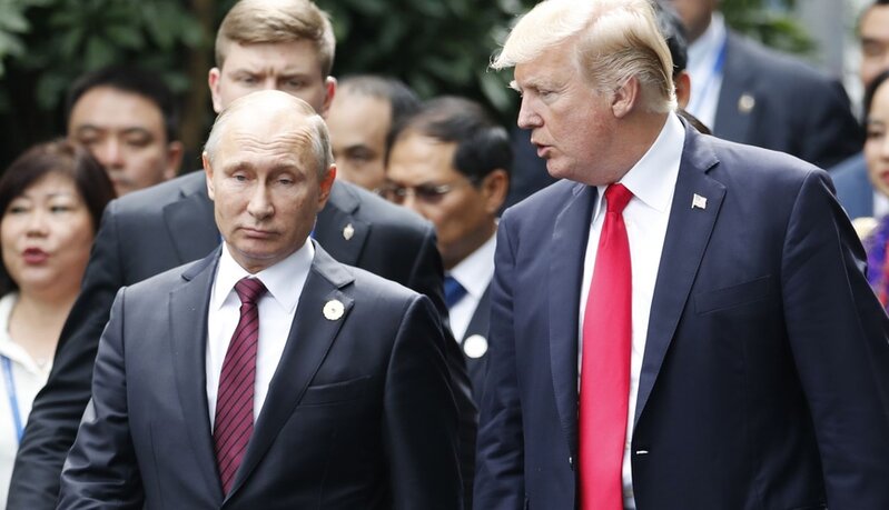 Tramp yenə Zelenski ilə görüşdən qabaq Putinlə danışdı