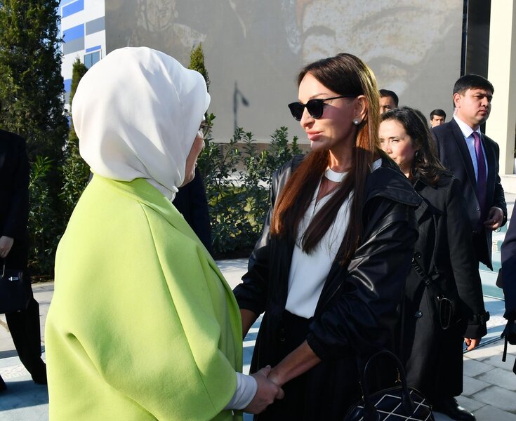 Mehriban Əliyeva Səmərqənddə 