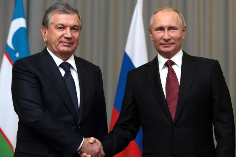 Putin Şavkat Mirziyoyevi 