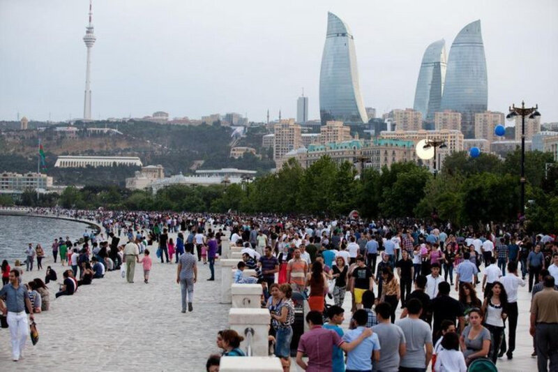 Azərbaycanda DƏHŞƏT: 10 min can aldı - Yoluxmaq istəmirsinizsə