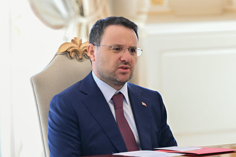 İlham Əliyev Türkiyənin ədliyyə nazirini qəbul etdi