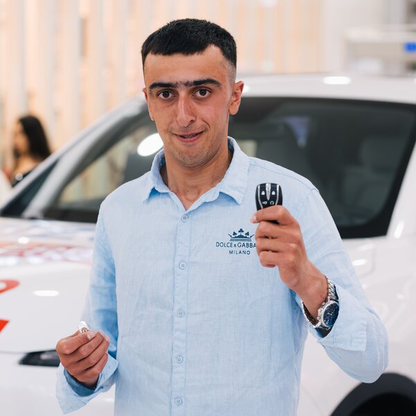 13 həftə, 13 avtomobil lotereyasında iyun ayının qalibləri bəllidir