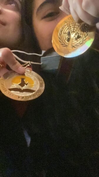 Oxbridge Akademiyasının şagirdləri Azərbaycana 6 qızıl, 15 gümüş medalla qayıdır - FOTO/VİDEO