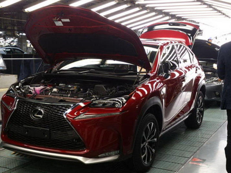 Koronavirus "Lexus" istehsalını da vurdu