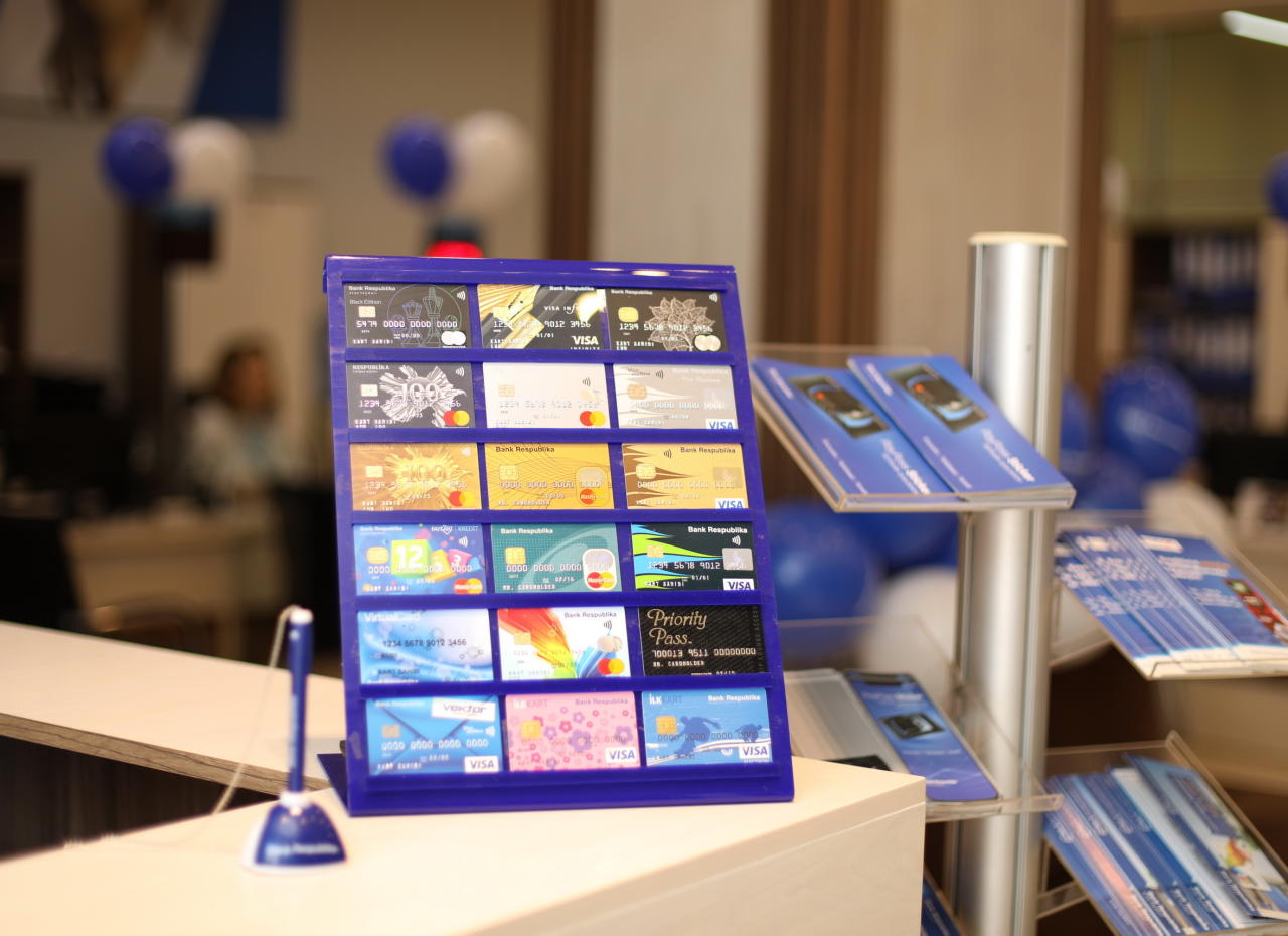 Bank Respublika vaxtı bitmiş kartların istifadə müddətini avtomatik uzadacaq!